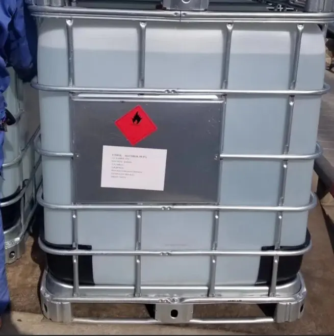Isopropyl Alcohol (IPA) 99.9% — 800kg IBC tote container for industrial solvent storage and transport Isopropyl Alcohol (IPA) 99.9% — 800kg IBC tote container for industrial solvent storage and transport